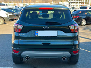 Ford Kuga foto 8