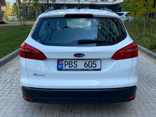 Ford Focus foto 6