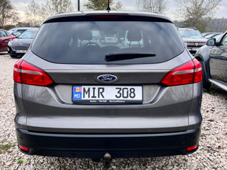 Ford Focus foto 6