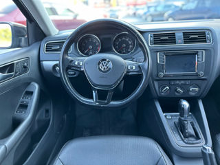 Volkswagen Jetta foto 17