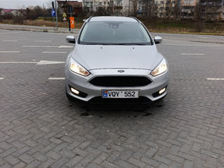 Ford Focus foto 7