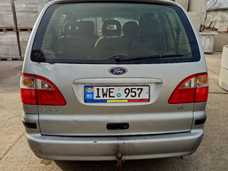 Ford Galaxy foto 4