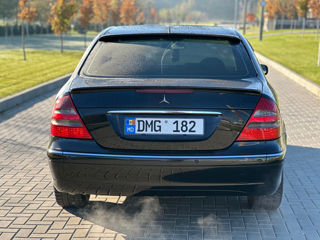 Mercedes E-Class foto 6