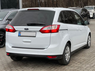 Ford Grand C-MAX foto 3