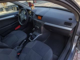 Opel Astra foto 6