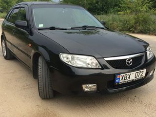 Mazda 323 foto 5