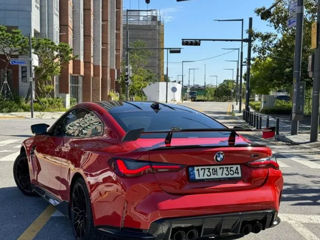 BMW M4 foto 2