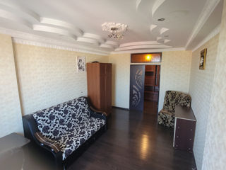 Apartament cu 2 camere, 67 m², Botanica, Chișinău foto 8