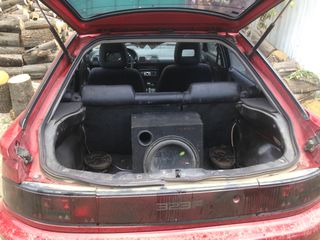 Mazda 323 foto 3