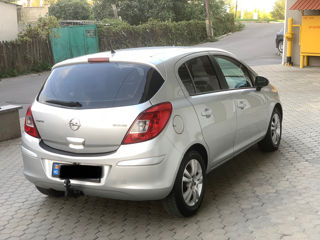 Opel Corsa foto 4