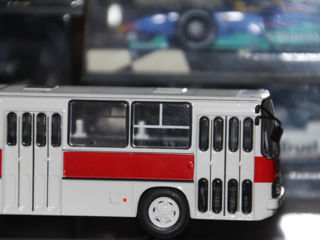 Продаются модели автобусов Икарус