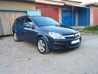 Opel Astra foto 2