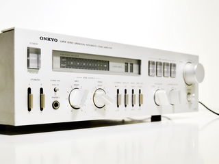 Onkyo A-35 Stereo Amplifier (1981-83) с MM/MC фонокорректором / Made in Japan / есть пластинки