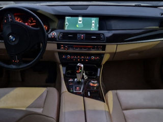 BMW 5 Series foto 8