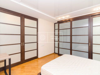 Apartament cu 2 camere, 101 m², Centru, Chișinău foto 10