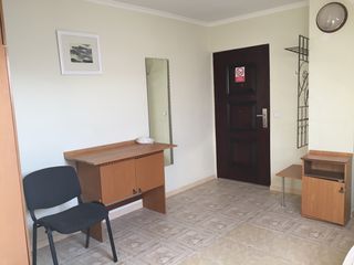 Apartament cu 1 cameră, 30 m², Centru, Chișinău foto 2