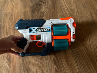 Продам бластер X-SHOT Zuru