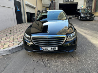 Mercedes E-Class foto 5