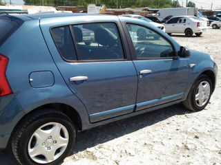 Dacia Sandero foto 2