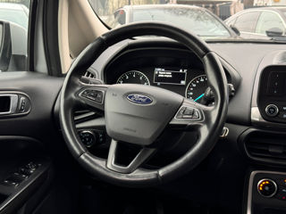 Ford EcoSport foto 8