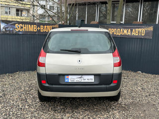 Renault Grand Scenic foto 5