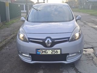 Renault Grand Scenic foto 3