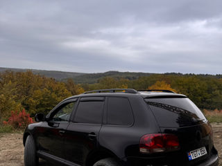 Volkswagen Touareg foto 3