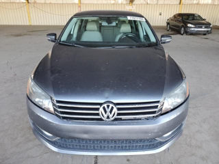 Volkswagen Passat foto 2