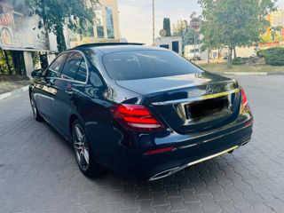 Mercedes E-Class foto 6