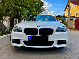 BMW 5 Series foto 5