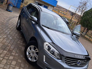 Volvo XC60 фото 5