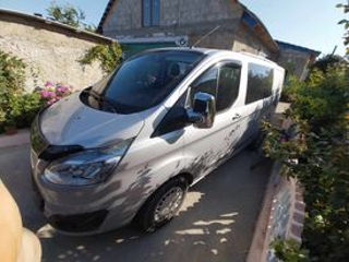 Ford Transit custum foto 1