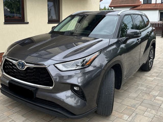 Toyota Highlander foto 1