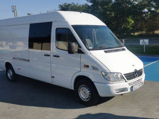 Mercedes Sprinter foto 1