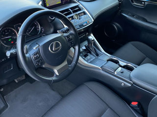 Lexus NX Series foto 5