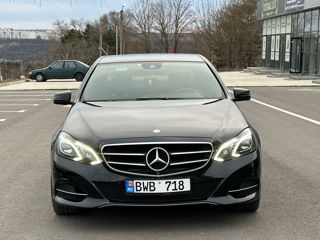 Mercedes E-Class фото 0
