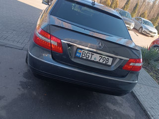 Mercedes E-Class foto 7