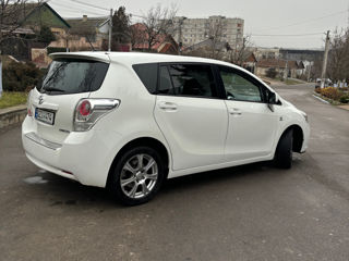 Toyota Verso foto 5