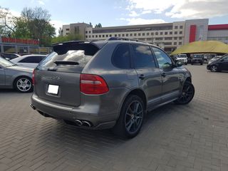 Porsche Cayenne foto 4