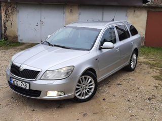 Skoda Octavia foto 3