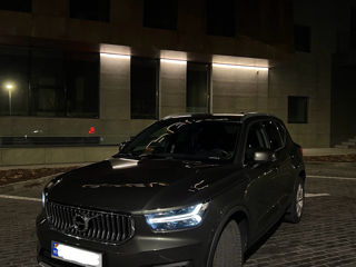 Volvo XC40 foto 2