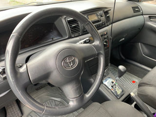 Toyota Corolla foto 8