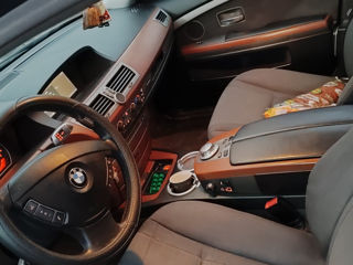 BMW 7 Series foto 7