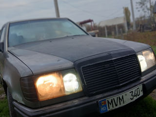 Mercedes Series (W124) foto 7