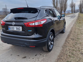 Nissan Qashqai foto 8