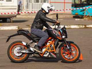 KTM Duke 390 foto 5