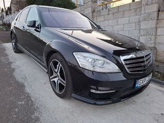 Mercedes S-Class foto 2