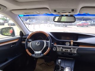 Lexus Es Series