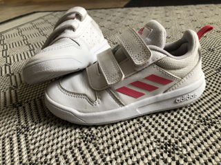 Adidas marimea 26,5 foto 2