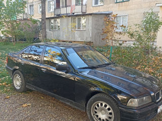 BMW 3 Series foto 4